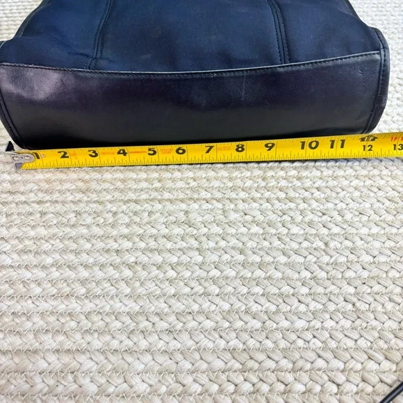 Authentic Coach Black Neoprene Tote Leather Trim Work Laptop Bag Y2K RARE - Picture 12 of 15